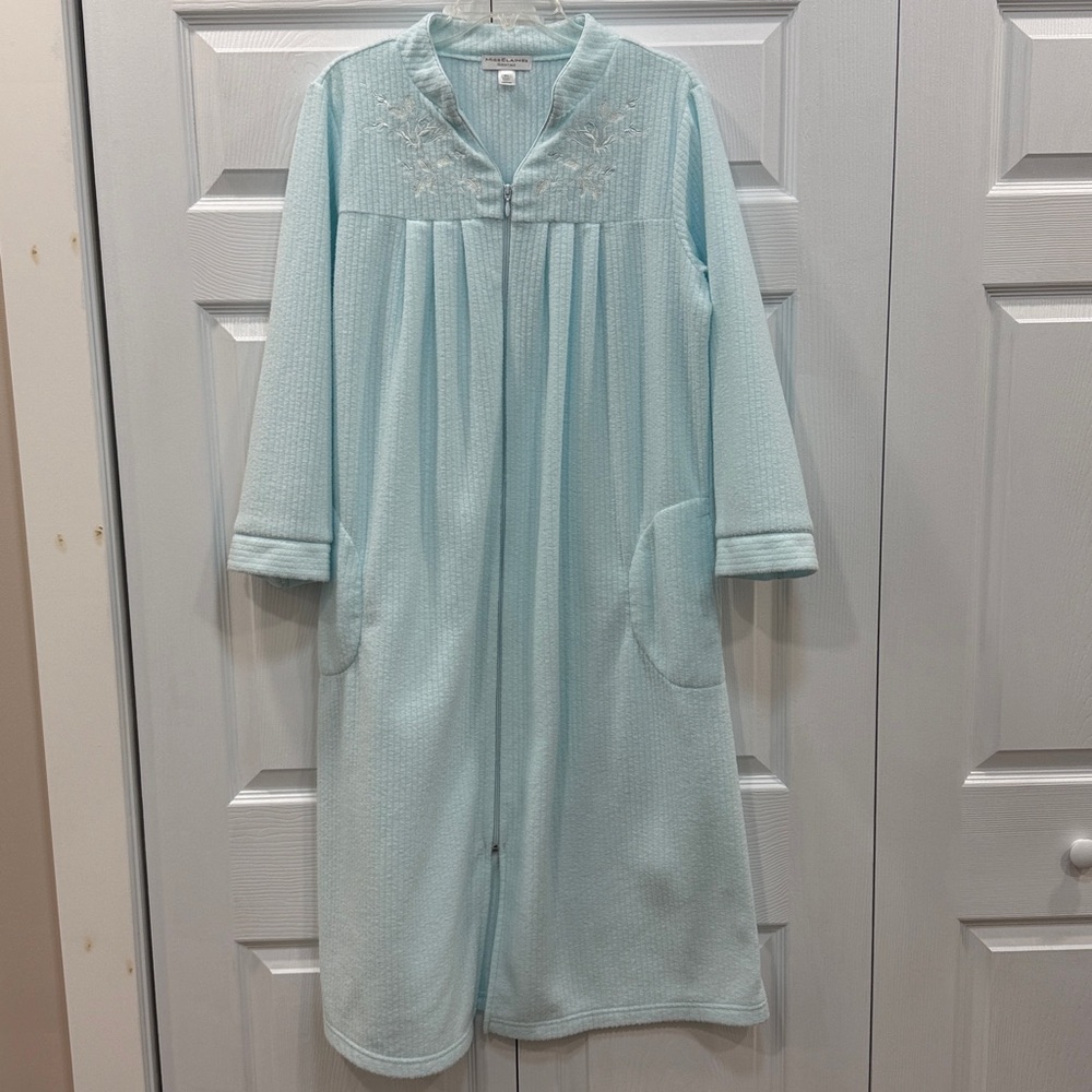 Miss Elaine Zip-Up Robe Size PL Light Mint Green Color 100% Polyester